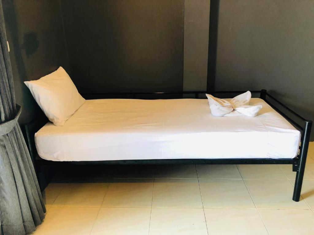Pond'S Hostel Ko Tao Zewnętrze zdjęcie